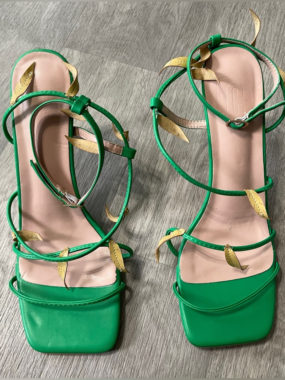 Green Strappy Leaf Accent Sandals Fairycore Whimsical Boho Festival Summer